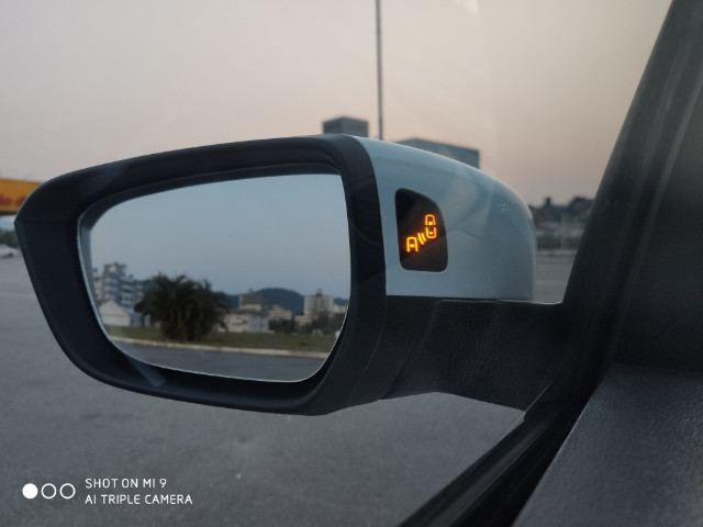 Onix Plus 1.0 Turbo Sedan Premier II 2020! Oportunidade. - Foto 8