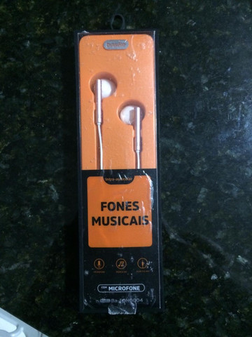 Fone de ouvido novo na caixa (leia descrição) - Foto 2