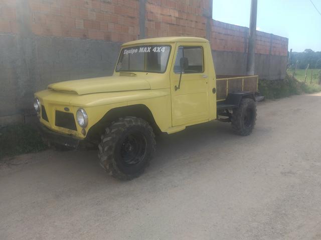 F75 4x4 recém revisada - Foto 3