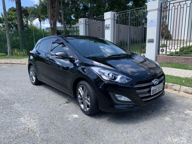Vendo i30 2016 com teto 1.8 - Foto 2
