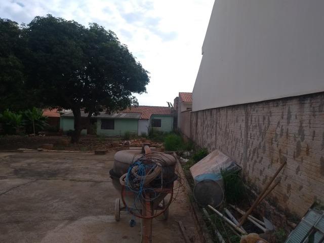 Vende-se Casa no Centro de Carlópolis PR