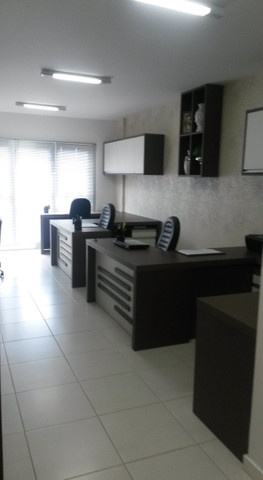 Excelente Sala Comercial Mobiliada, com 1 Vaga, no centro! - Foto 14