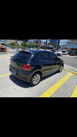 Volkswagen Gol Track 3 cilindros 1.0 -17/18 - Foto 3