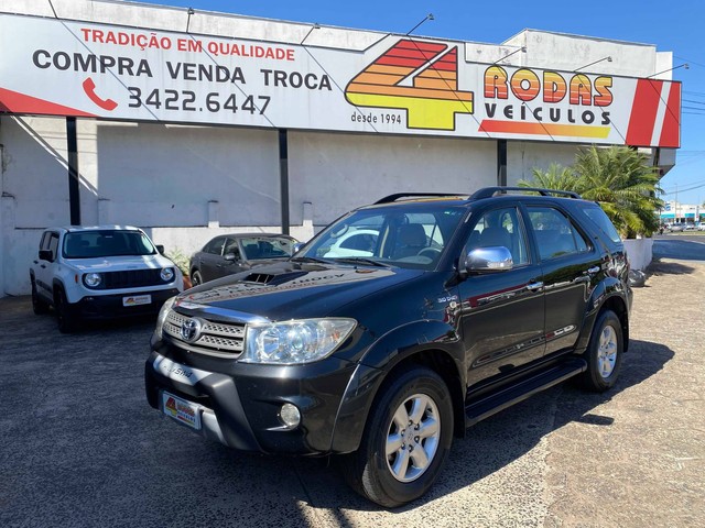 HILUX SW4 2009/2010 3.0 SRV 4X4 7 LUGARES 16V TURBO INTERCOOLER DIESEL 4P AUTOMÁTICO