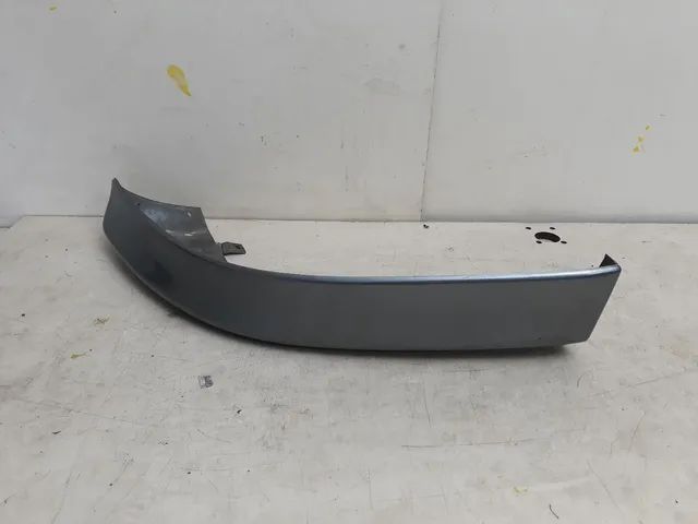 Aplique moldura lado esquerdo para-choque dianteiro Mitsubishi Lancer original usado