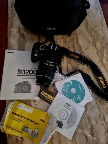 nikon d 32
