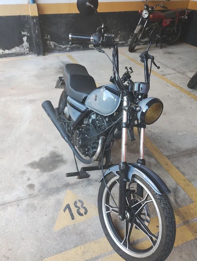 Brasil Motos - Suzuki intruder 125 personalizada. Ano