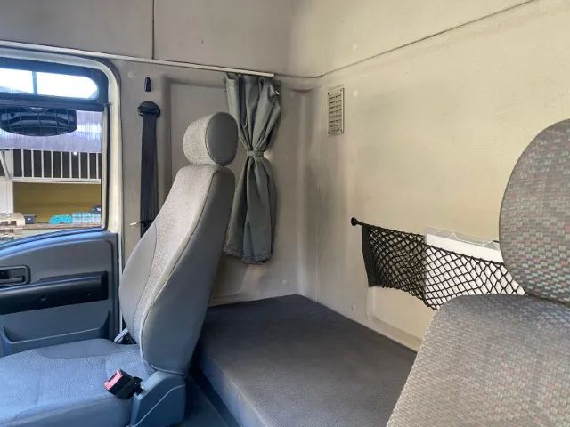 Ford Cargo 1933 2018 - Foto 6