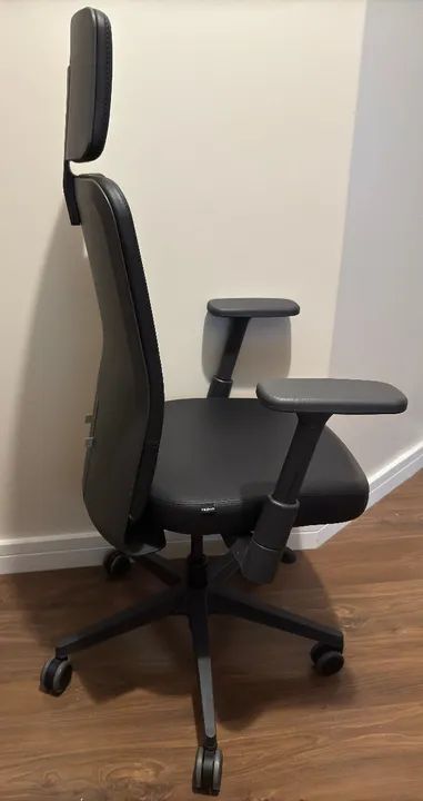 Cadeira Flexform Tecton All Black Unique - Excelente Estado - Foto 2