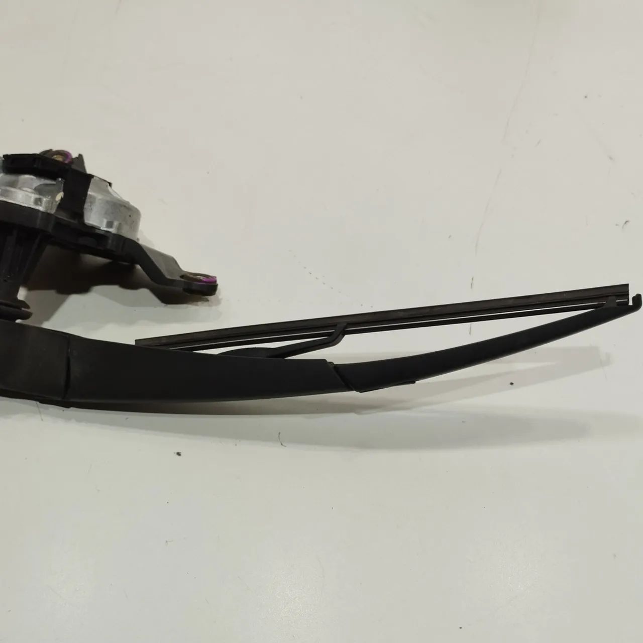 Motor Limpador Traseiro Hyundai Hb20 2013 2019 K175 - Foto 4
