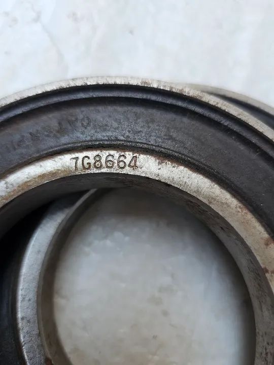 Trator esteira caterpillar D7 D8 D9 retentor barra equalizadora original  7G8664 - Foto 3