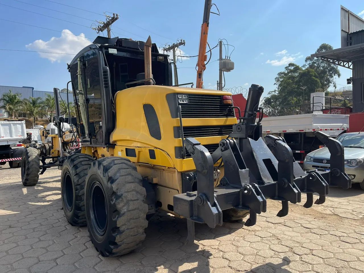 Motoniveladora New Holland RG 170B - Foto 4