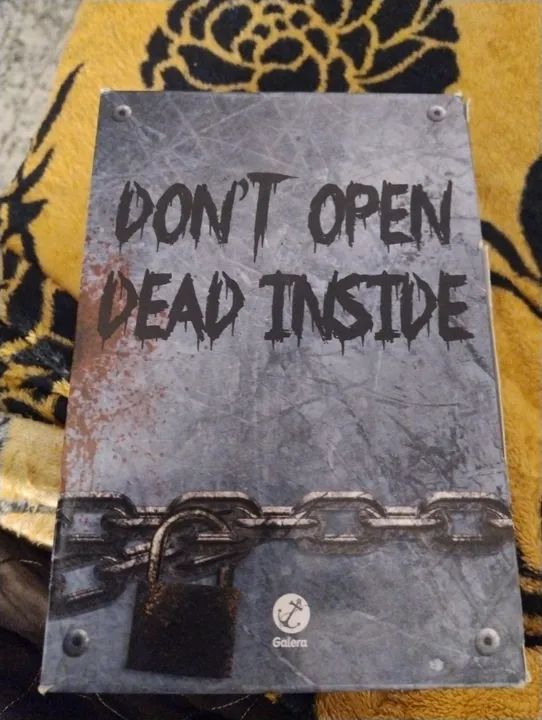 Box The Walking dead  - Foto 3