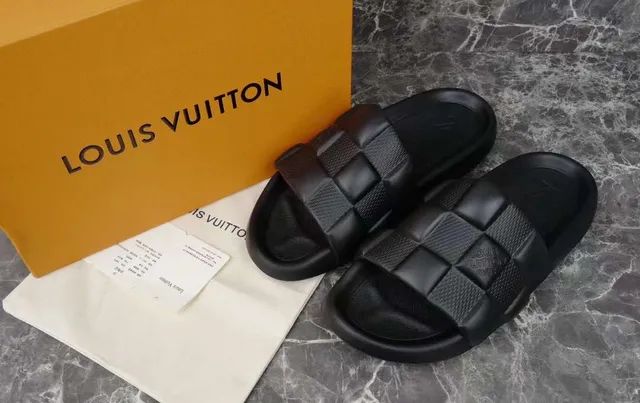 Chinelo LV 