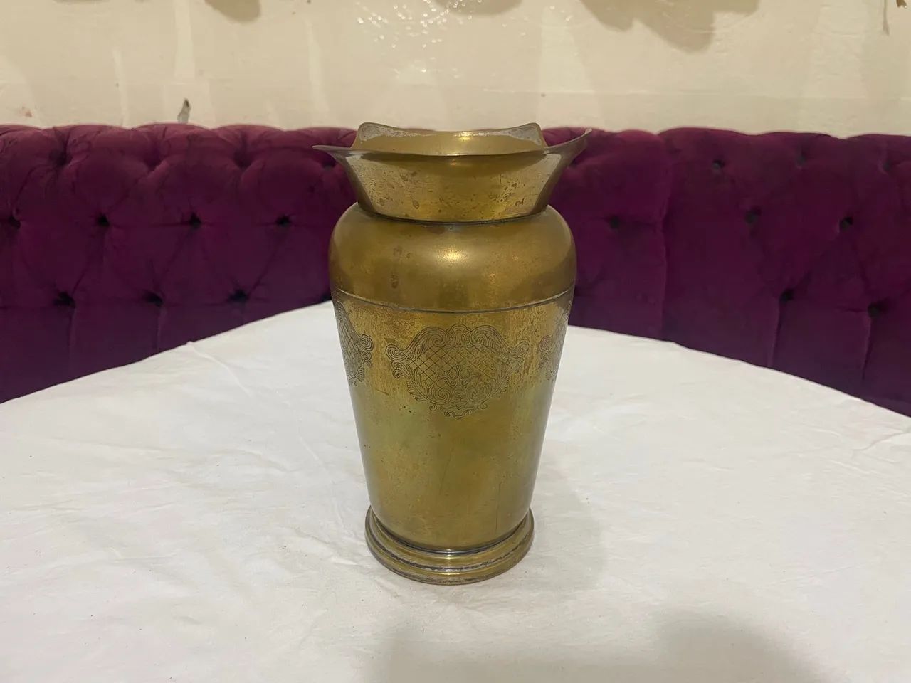 Jarra de bronzeAntigo