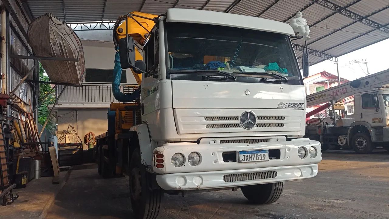 Caminhão 2423  - Foto 2