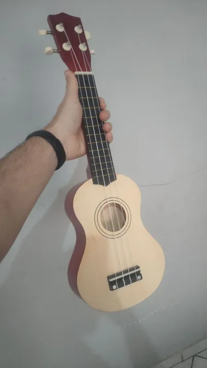 Ukulele Soprano Novo