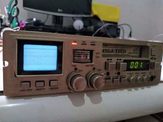 Radio Mega-tech 1986