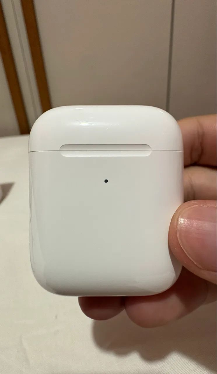 AirPods 264294769273346120