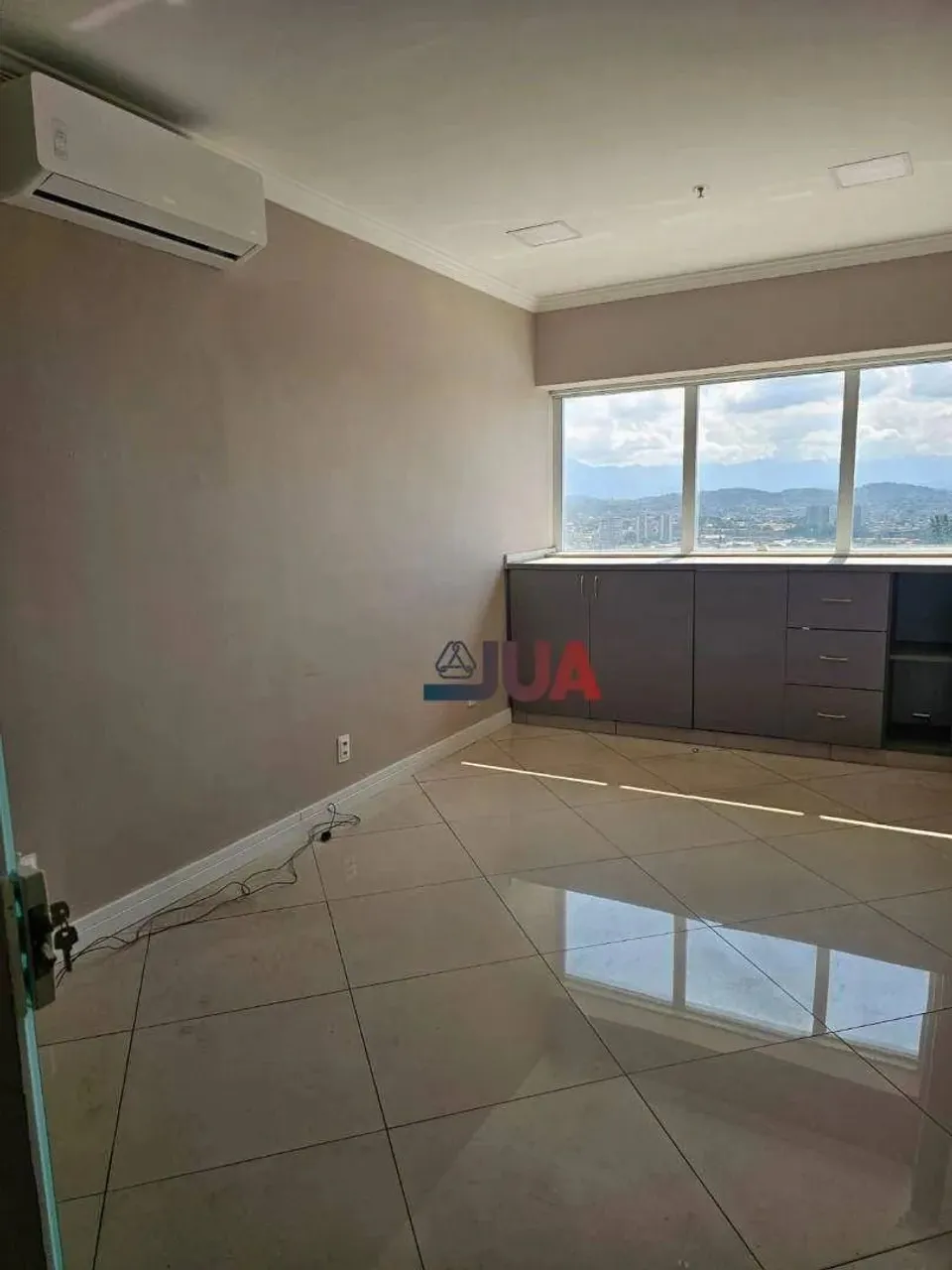Sala para alugar, 30 m² por R$ 1,500/mês - Centro - Nova Iguaçu/RJ