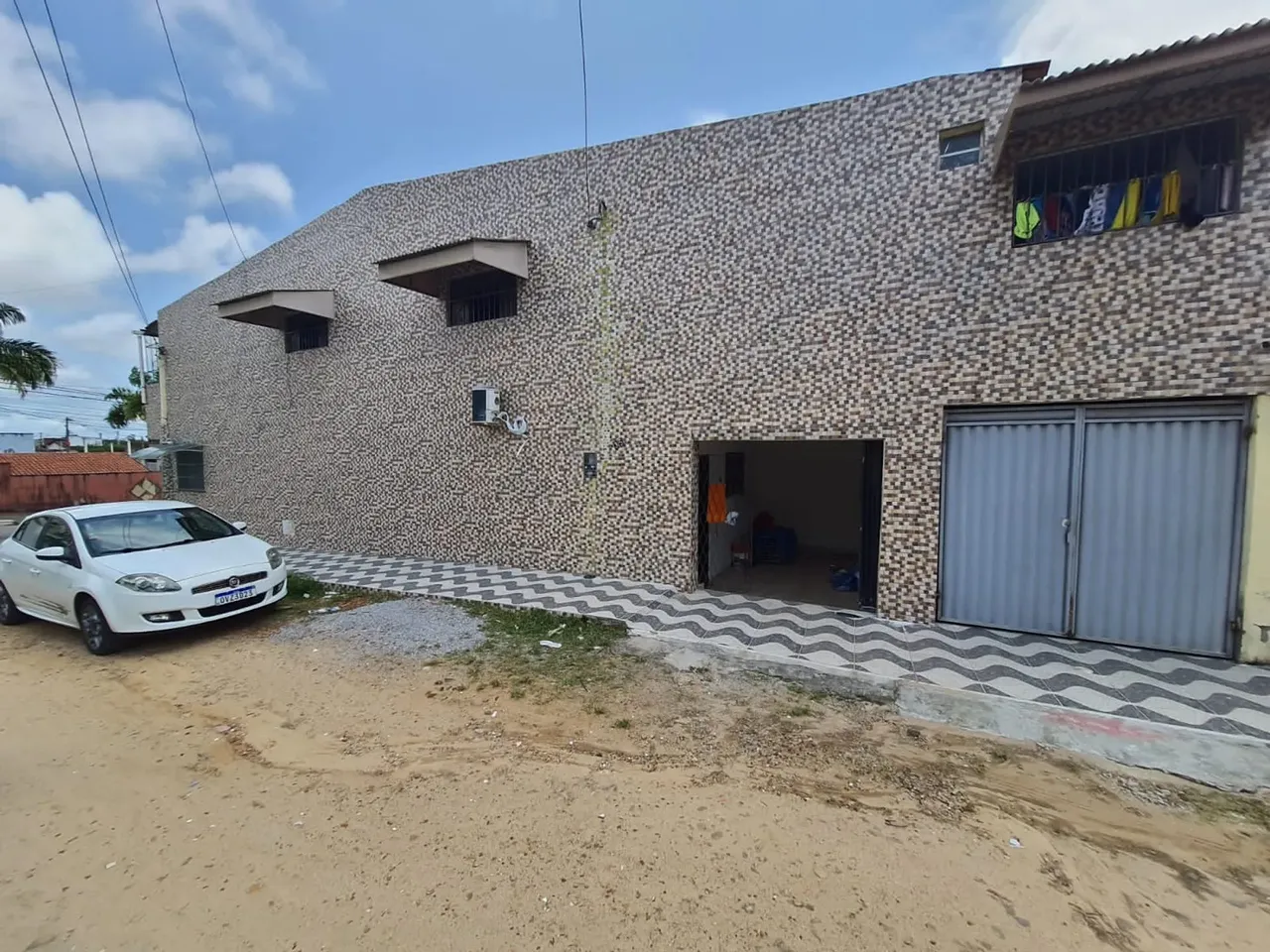 ALUGO CASA COM PONTO COMERCIAL, PLANALTO.