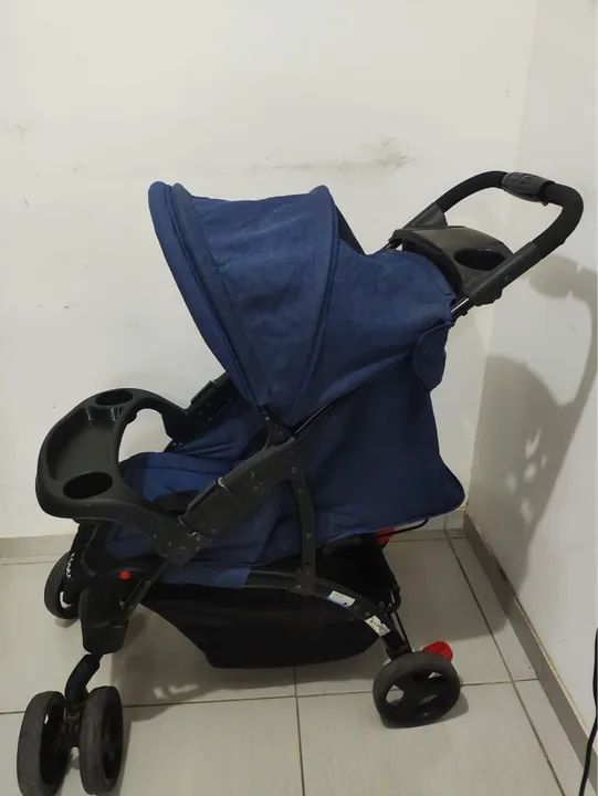 Carrinho de bebê com bebê conforto Cosco kids - Usado- - Foto 6