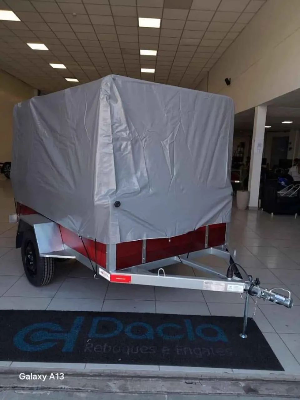 CARRETINHA CARGA REBOQUE LATERAL ALTA 