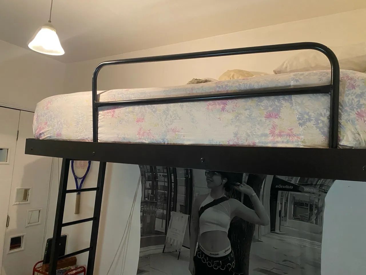 Cama suspensa com colchão*OPORTUNIDADE* - Foto 4