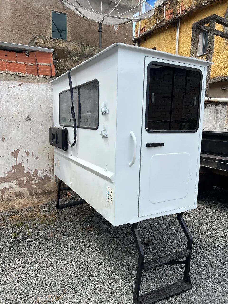 Cabine suplementar auxiliar semi nova - Foto 12