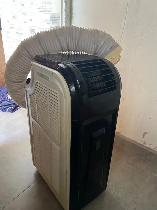 Ar Condicionado Portátil Usado - Foto 3