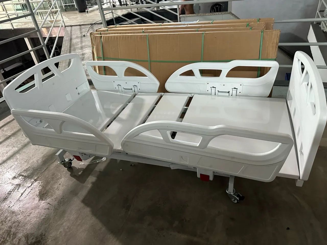 Cama hospitalar motorizada  - Foto 4