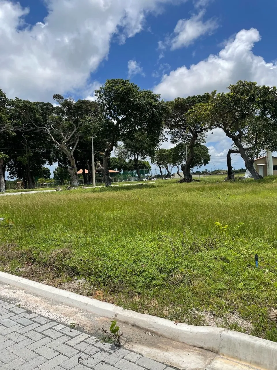 Repasse de Terreno no Loteamento Caminho da Praia - 375m² | Loteamento Fechado com Lazer!