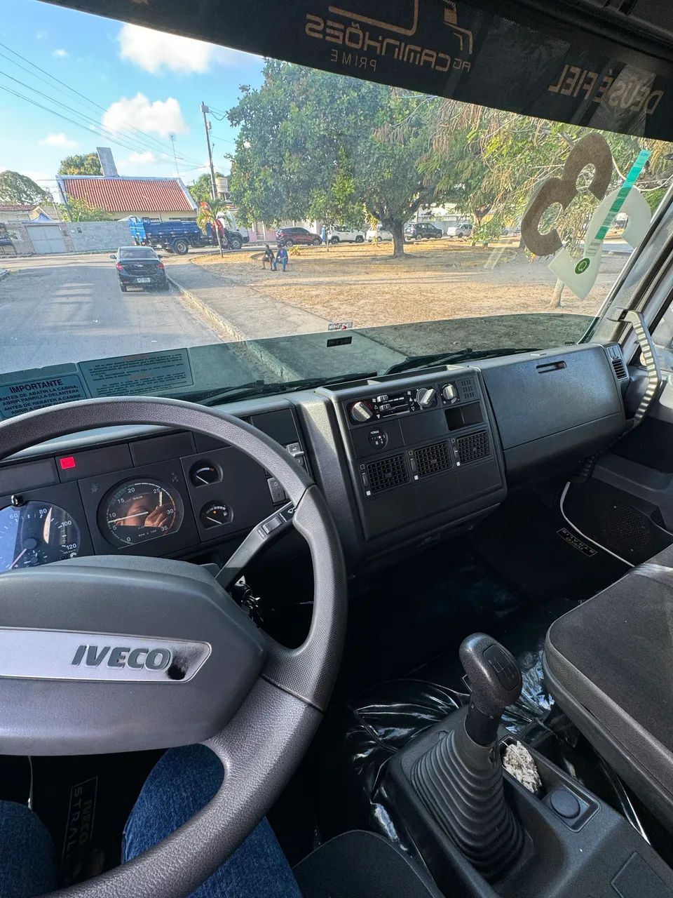 IVECO 170e21 ? BAÚ 2023 - Foto 9