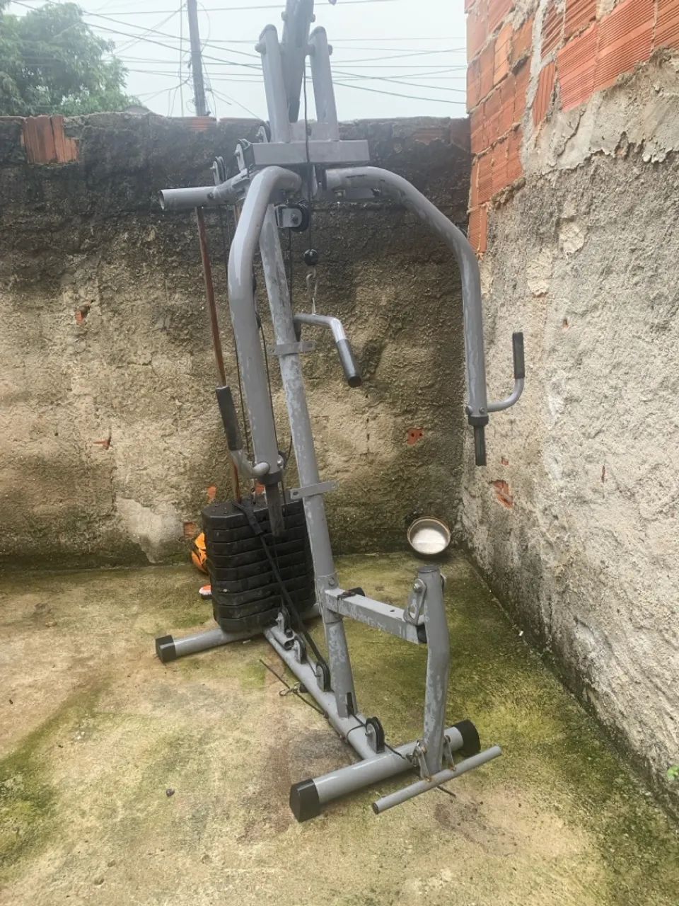 Vendo aparelho de musculação completo - Foto 2