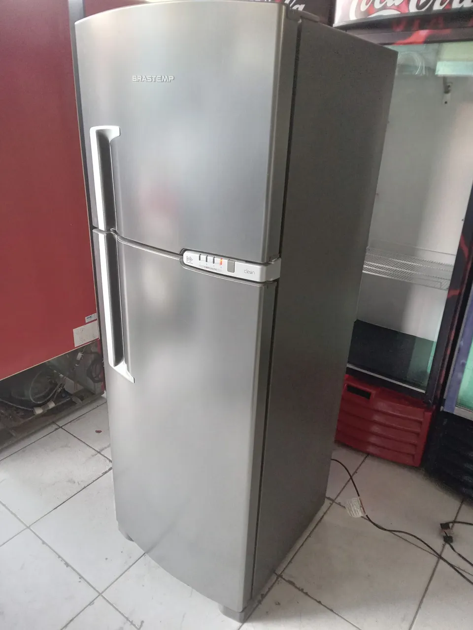 Geladeira Brastemp Frost Free muito nova 