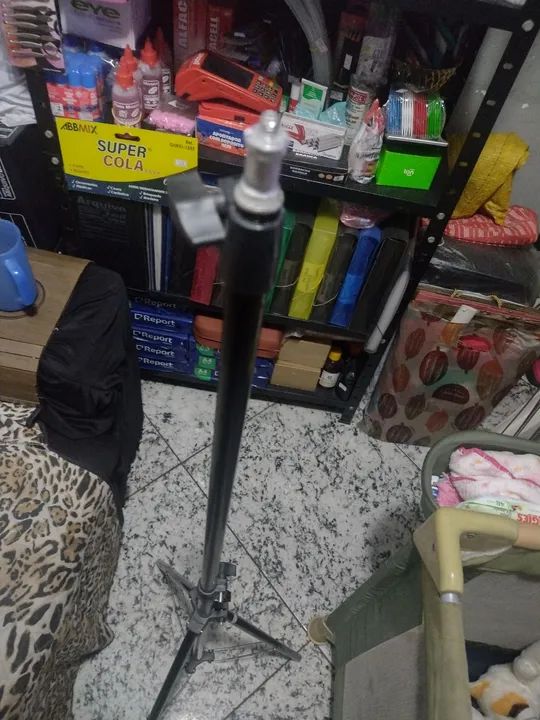 Tripé para câmera e celular 1,60 altura máxima  - Foto 2