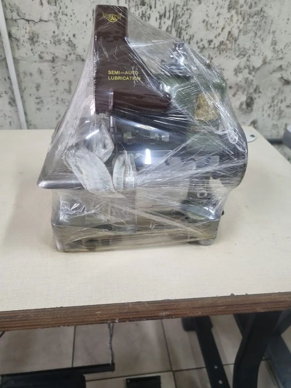 Overloque completa com bancada em Niterói - Foto 2