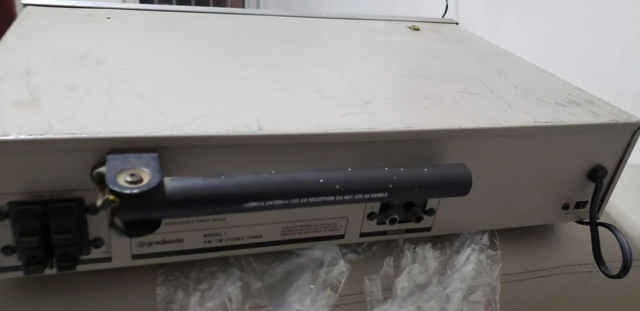 Rádio Vintage Gradiente AM/FM