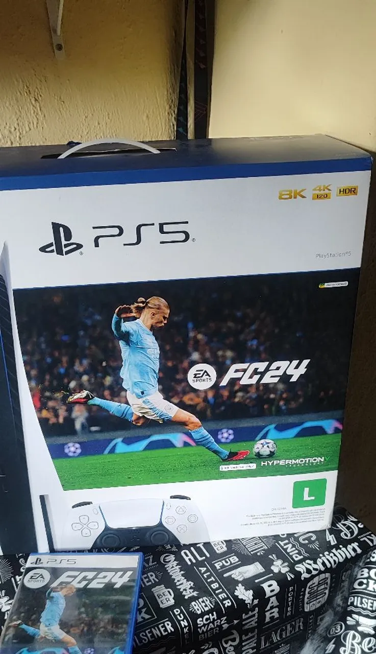 PlayStation 5 (PS5) + Jogo EA Sports FC 24+3 anos de garantia