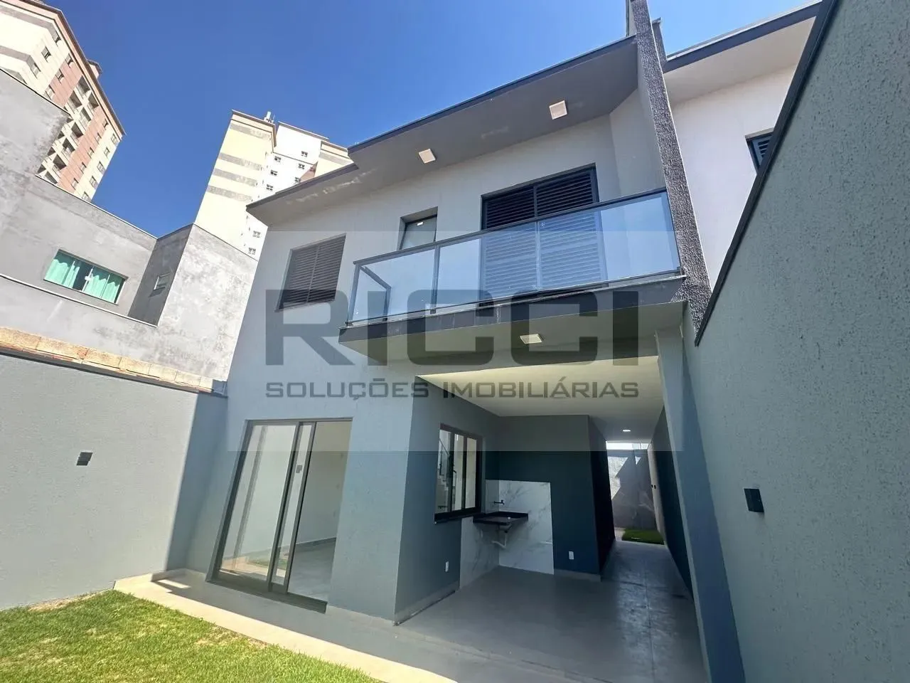 Sobrado à Venda na Villa Di Cesar Mogi das Cruzes/SP