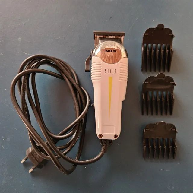 Máquina de Cortar Cabelo usada - Foto 3