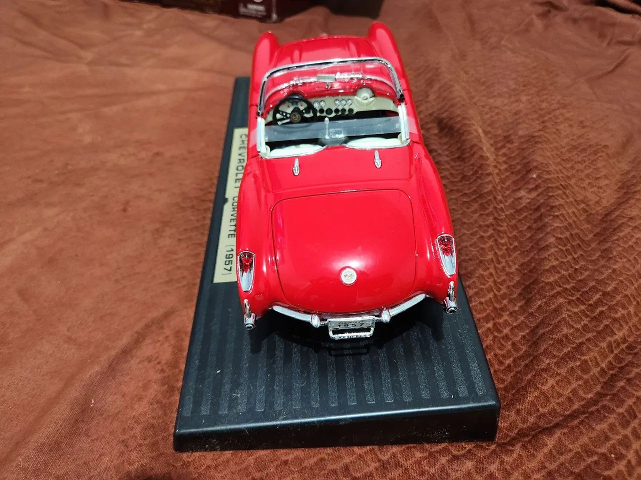 Miniatura Chevrolet Corvette 1957 1/18 - Foto 3