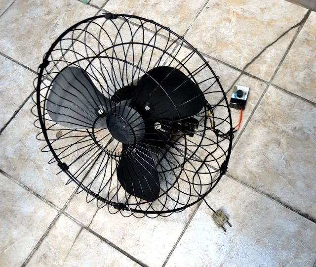 ventilador de parede, grande 3 velocidade. Ventisiilva. Otimo estado. 170 cd. - Foto 3
