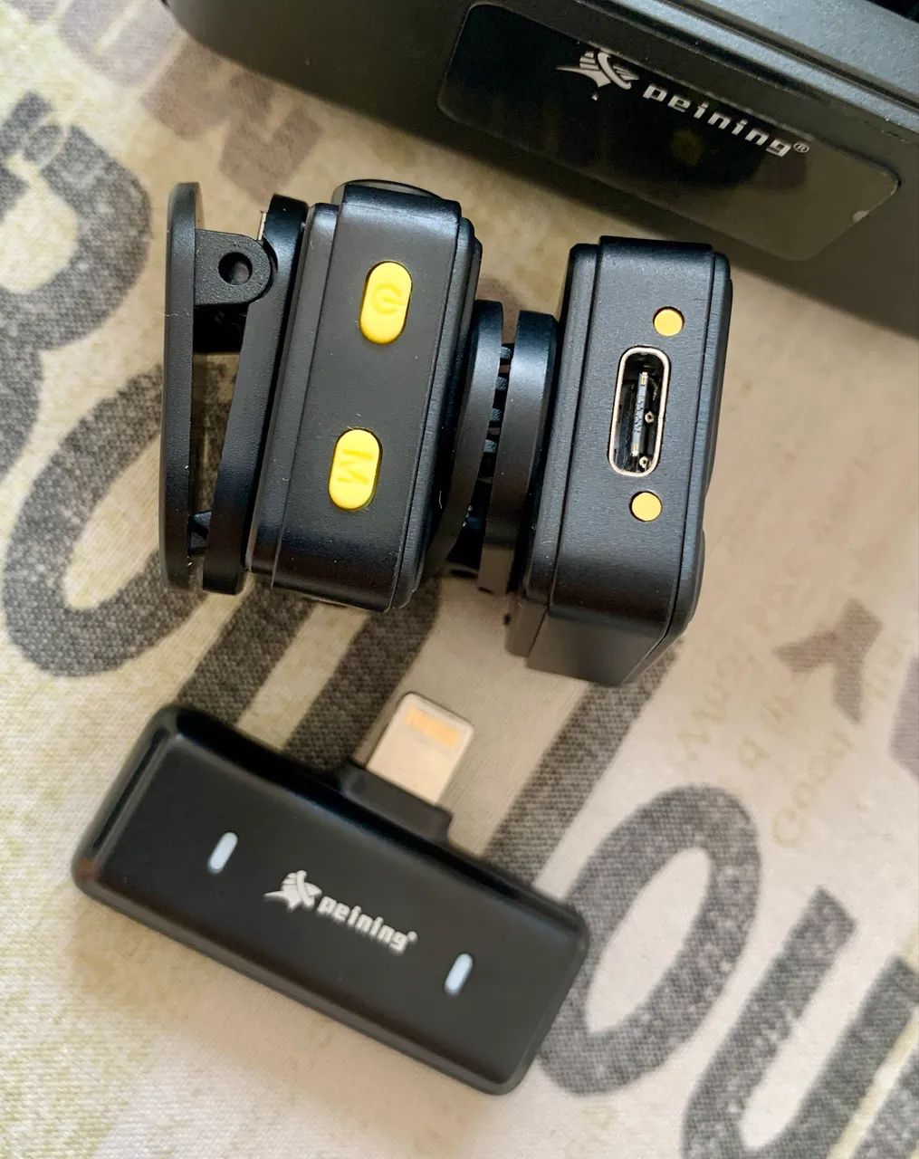 Microfone Sem Fio Peining - Kit Completo - Foto 3