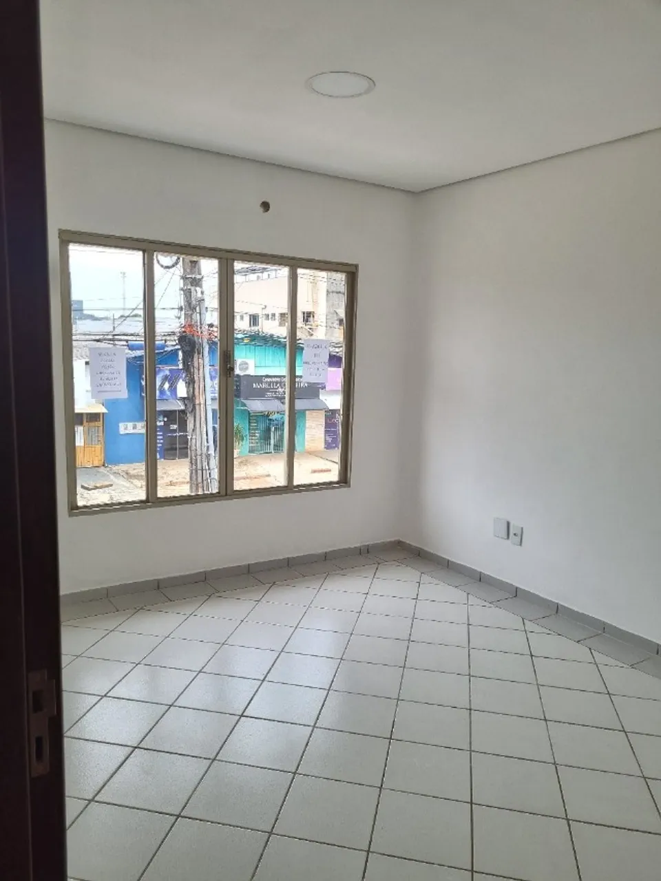 Sala COMERCIAL