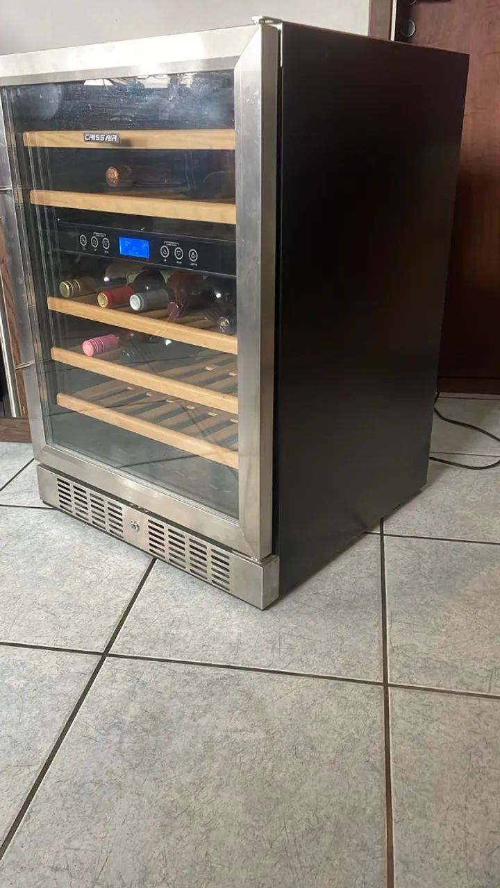 Adega Duo CRISSAIR para 46 garrafas. Revisada e em estado de nova! - Foto 4