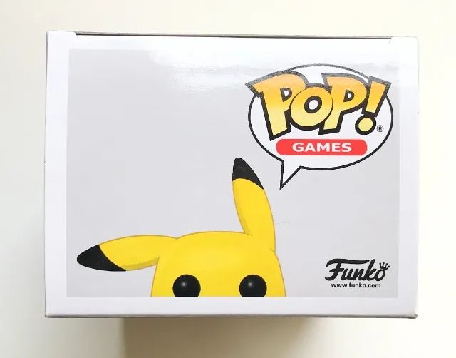 Boneco Funko Pop! Games Pokémon Pikachu 553 Original  - Foto 4