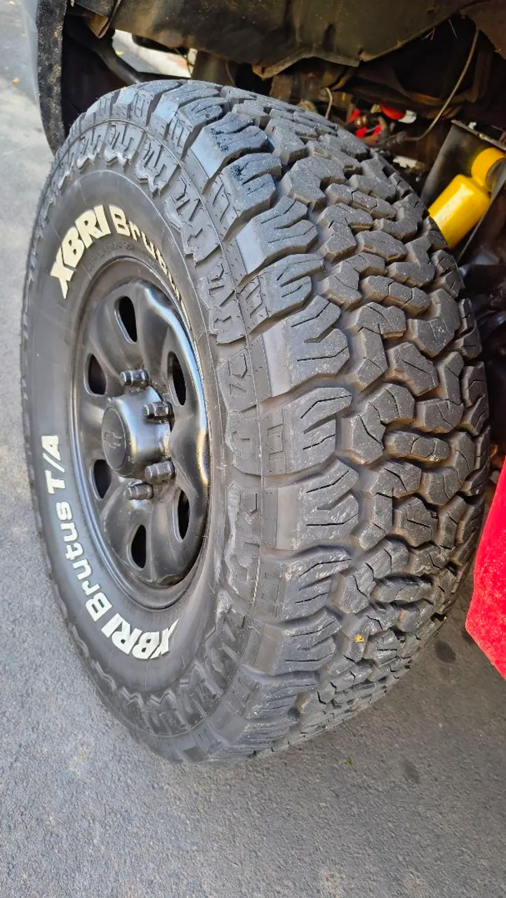 Pneus XBRI Brutus T/A - Aro 15
