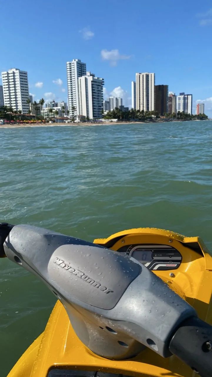 Jetski Yamaha VXR1800 2013 mais novo da Olx  - Foto 3