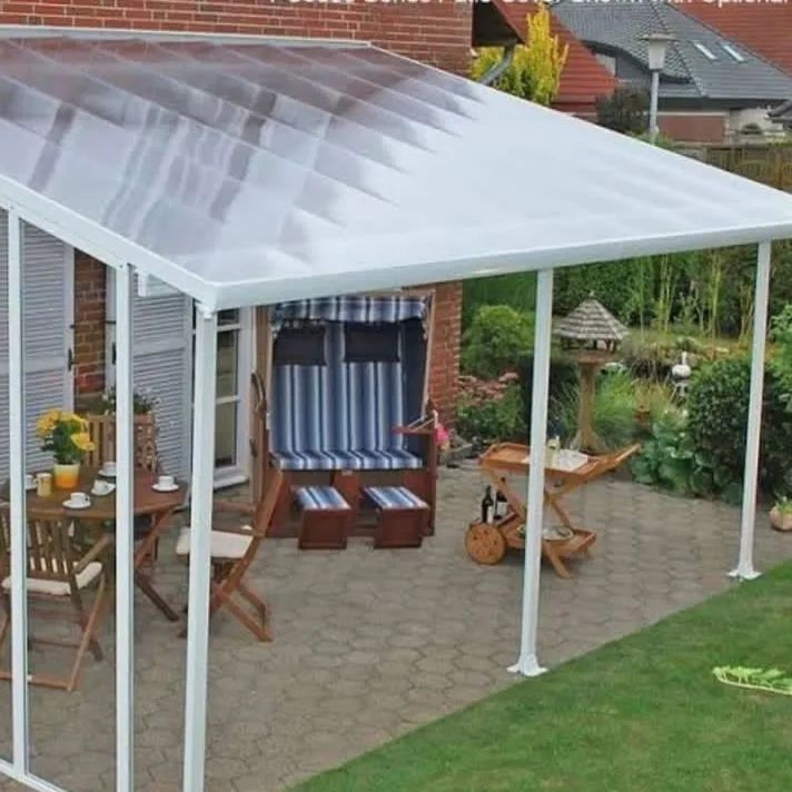 Tuoldo e Cobertura em Policarbonato para Área Externa